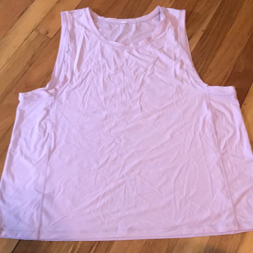 Lululemon tank